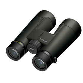 Nikon PROSTAFF P7 multilayer-coated lenses for bright, clear images.