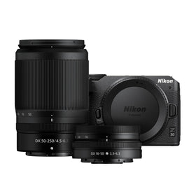 Nikon Z 30 with wide-angle 16-50mm lens captures lively street scenes.