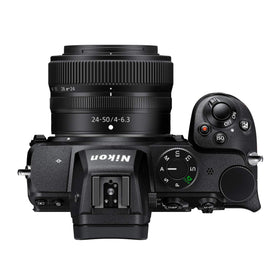 Nikon Z 5 eye-detection AF locking onto eyes in vibrant scenes.