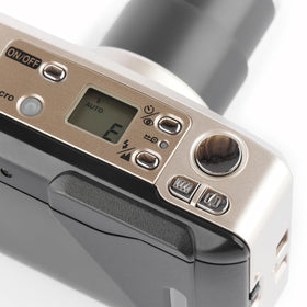 Nikon Renewed label on body confirms refurbished quality.