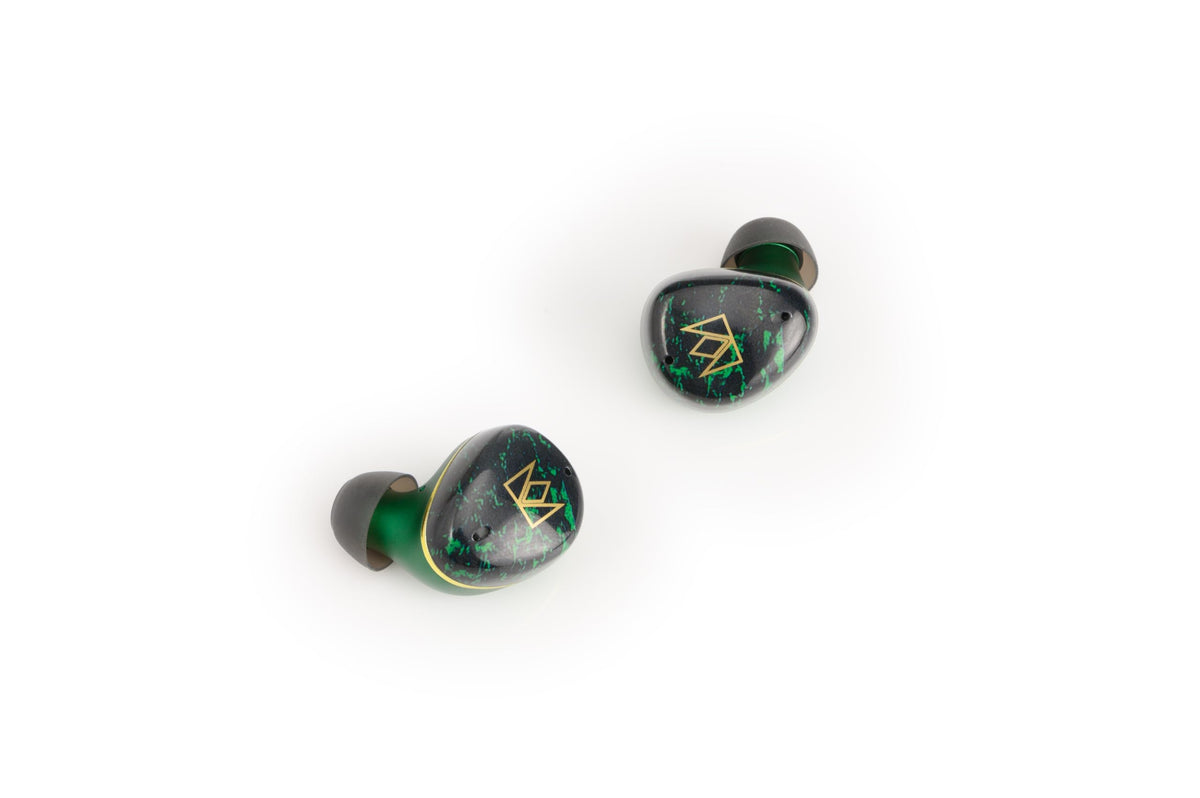 Noble FoKus Rex5 green sound personalization dial for tailored listening.