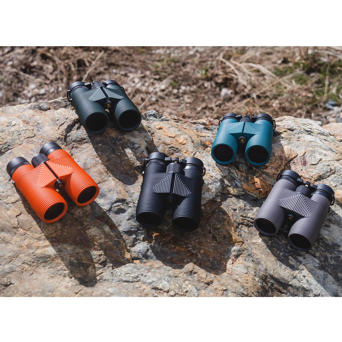 Nocs Provisions Pro Issue 10x42 compatible with smartphone photography