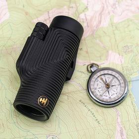 Compact design of Nocs Zoom Tube ideal for hikes and birdwatching