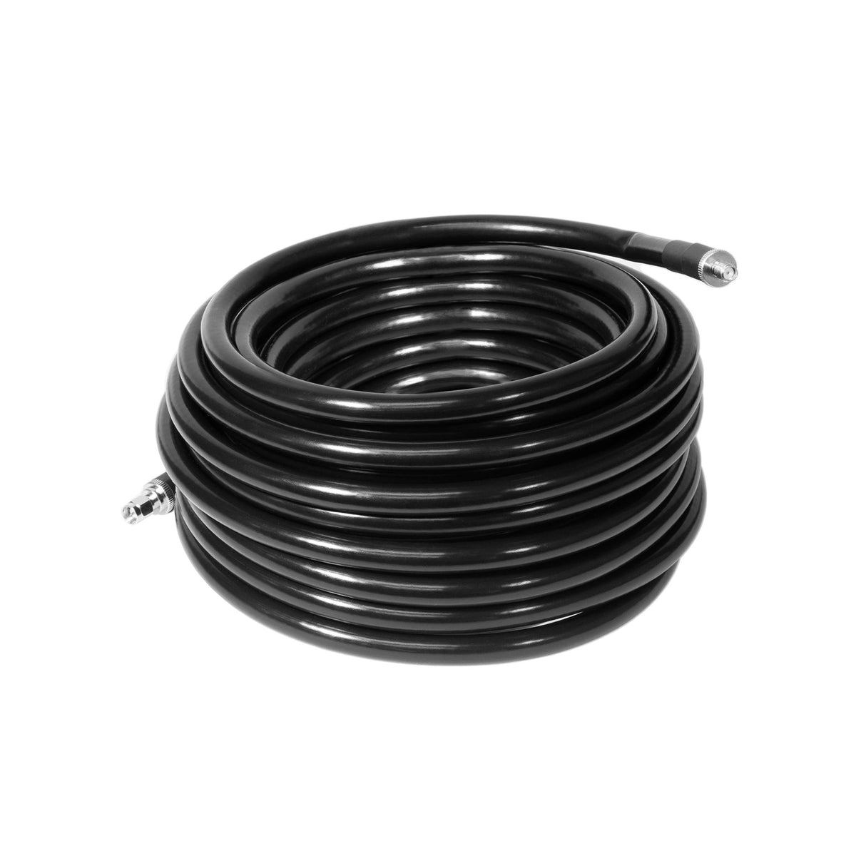 NooElec 10 m LMR400 cable preserves signal quality across distance.