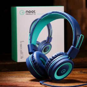noot k11 no-microphone design simplifies shared device use.