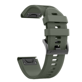 NotoCity Fenix 5 band army green on wrist with secure fit for daily wear