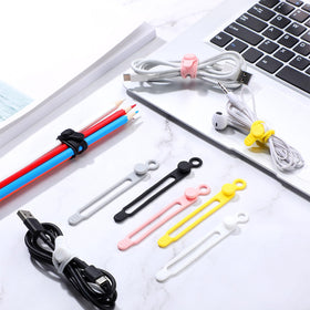 Nuanchu compact portable size easy to carry and store.