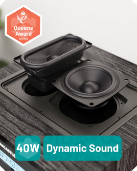 Oakcastle Hifi400 back ports for Bluetooth, USB and AUX devices