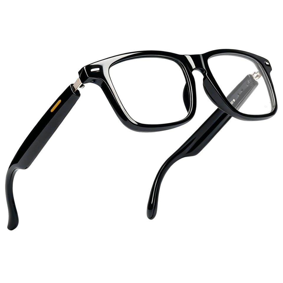 OICIIDO AI Smart Glasses showing translation UI for real-time conversations on the go.