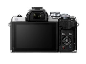 OM SYSTEM OM-D E-M10 Mark IV 5-axis stabilization supports sharp handheld shooting