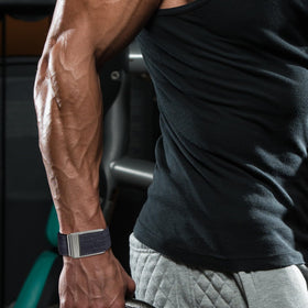 omee band wet after swim showing quick-dry, water-ready benefit