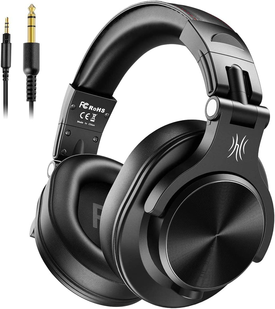 OneOdio A71 front view showing over-ear design and clean audio profile for accurate mixing