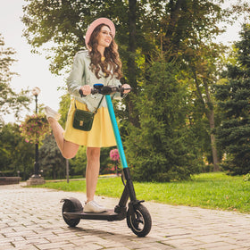 Onforu speaker on bicycle while riding demonstrating loud outdoor sound