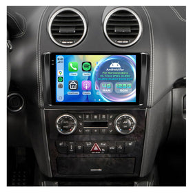 Orderich 9-inch touchscreen display in Mercedes ML-Class for clear navigation.