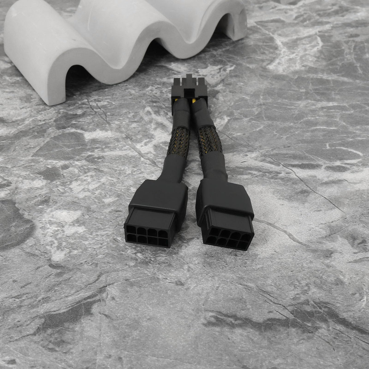 OTOTEC branded GPU cable in a sleeved layout for tidy routing