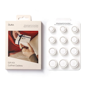 Oura Ring 4 gifting kit box—gift-ready presentation for easy gifting.