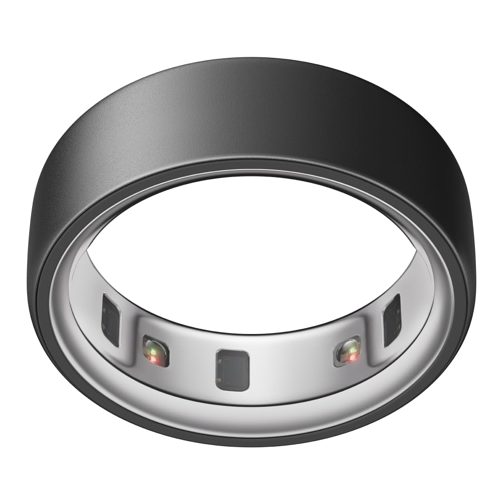Oura Ring 4 Stealth front view shows a sleek, discreet wearable for daily health tracking.
