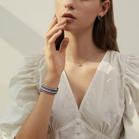 Ouwegaga nylon solo loop offers soft stretch and comfortable daily wear