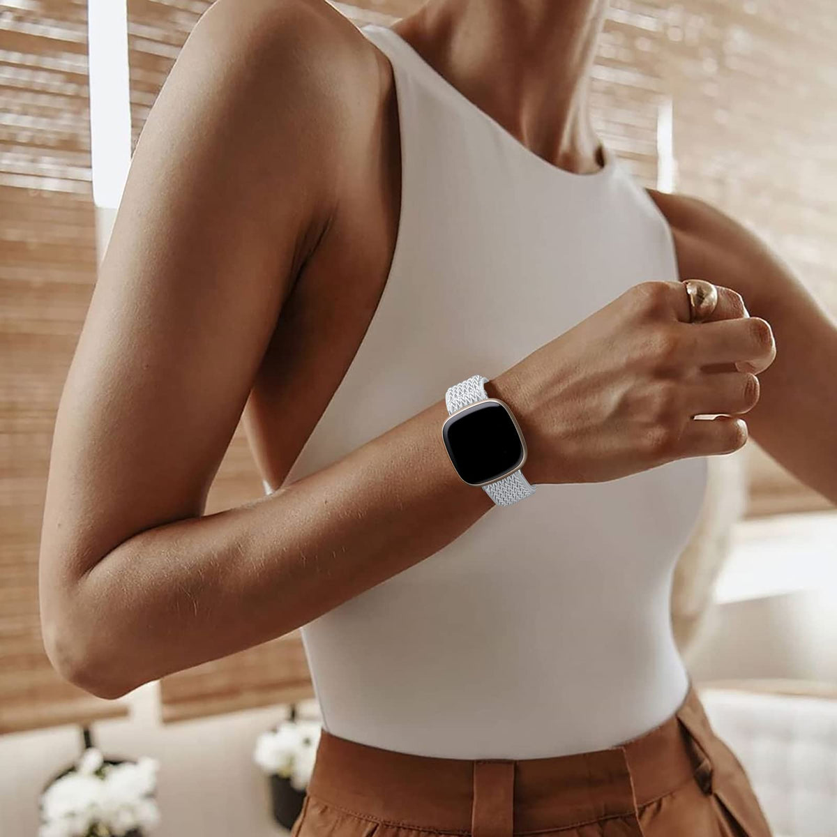 Ouwegaga Sense 2 olive-green band, versatile daily wear
