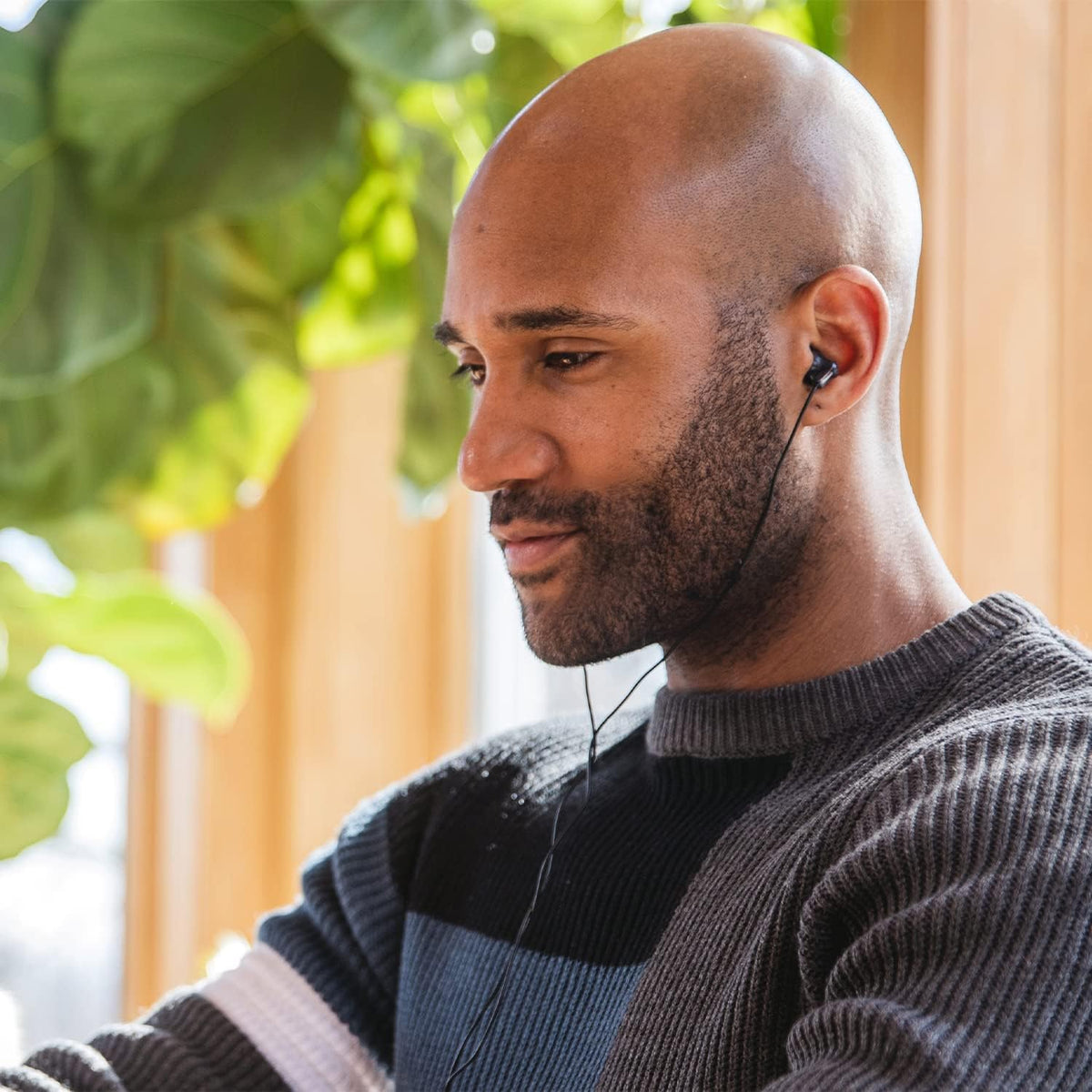 Panasonic ErgoFit wearing in-ear design for a secure ergonomic fit
