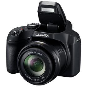 Panasonic LUMIX FZ80D travel-ready design fits compact bags.