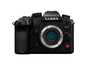 Panasonic LUMIX GH7 open-gate shot for multi-platform social media delivery.