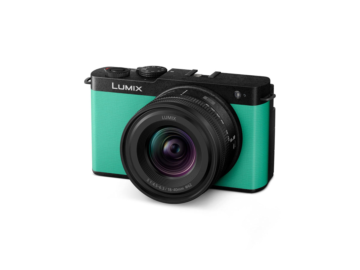 Panasonic LUMIX S9 with 18-40mm lens enabling versatile framing on the go.