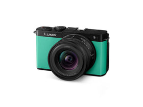 Panasonic LUMIX S9 with 18-40mm lens enabling versatile framing on the go.