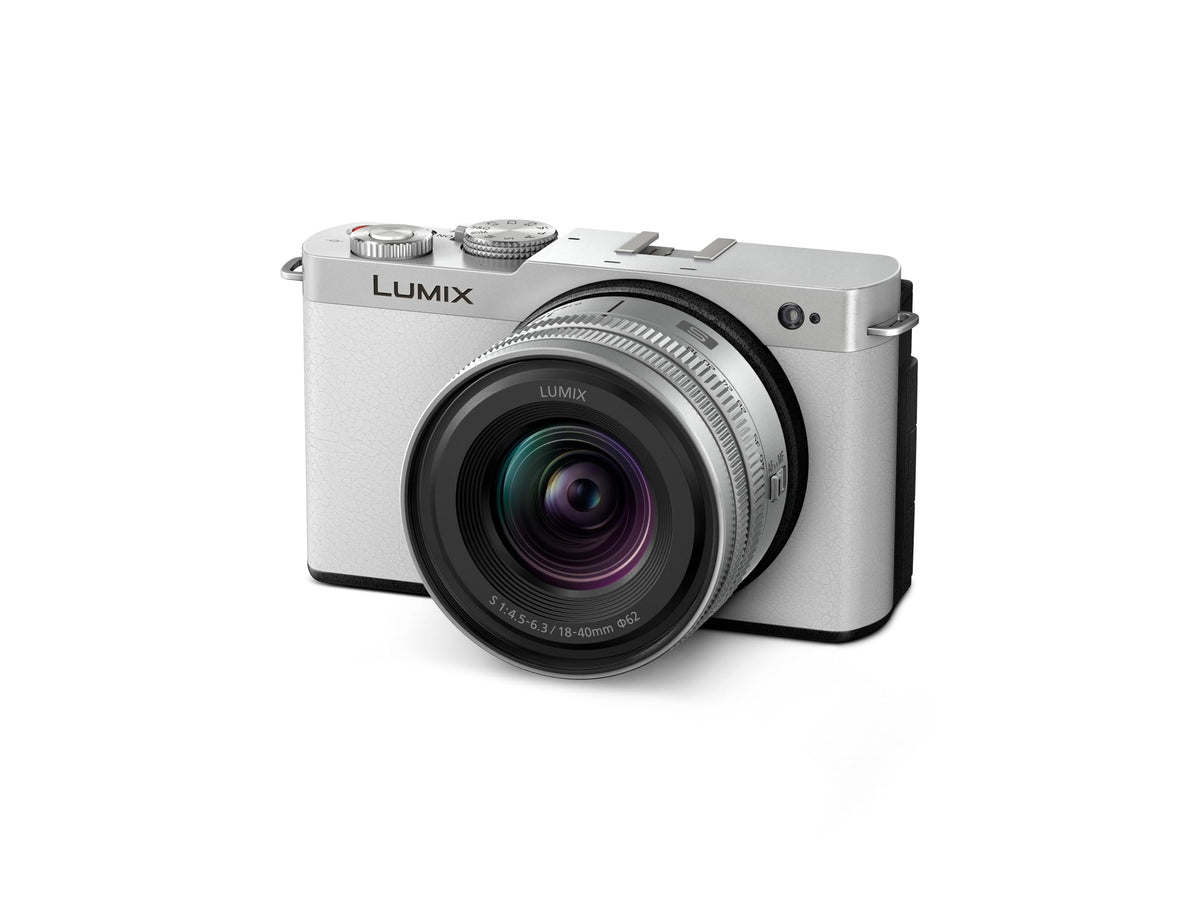 Panasonic LUMIX S9 with 18-40mm lens, versatile focal range for everyday shoots.