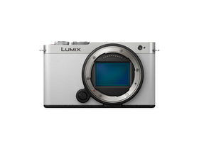 Panasonic LUMIX S9 wireless transfer enables quick sharing to your smartphone.