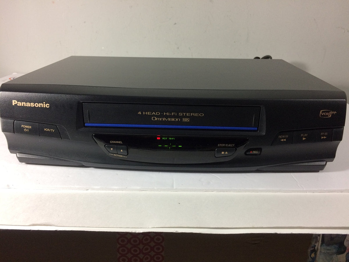Panasonic PV-V4520 illuminated remote for easy control in dim rooms.