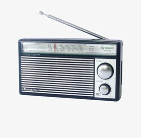 Panasonic RF-562D side controls with knobs and antenna for quick tuning