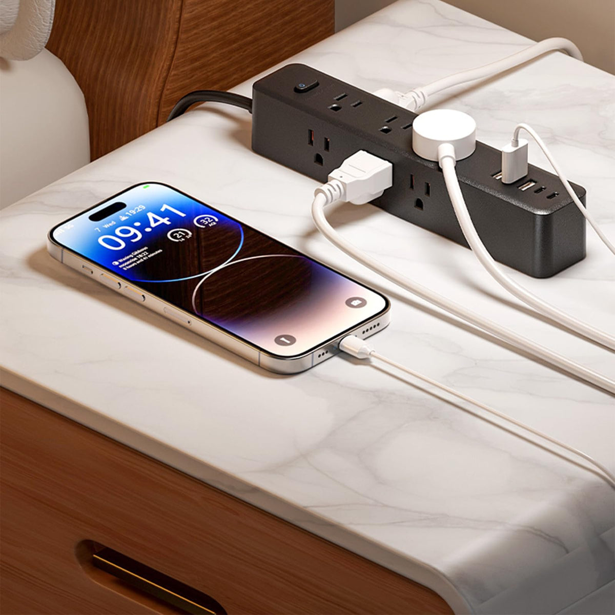 PATDEENREE prevents outlet crowding with widely spaced sockets.