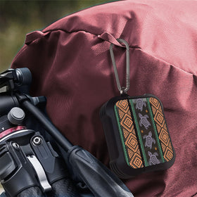 Patterit AirPods 4 case keychain clip supports portable everyday carry.