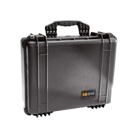 Pelican 1550 No Foam Black latching system ensures reliable closure