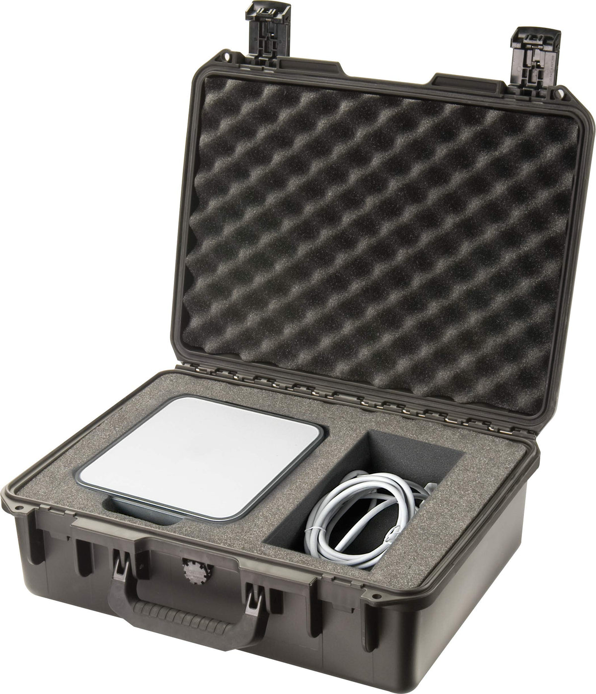 Pelican Storm iM2400 Case side view with molded-in lockable hasps