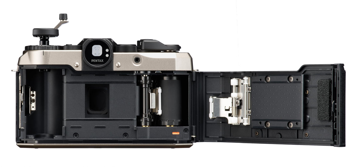 Pentax 17 25mm lens with HD coating for sharp half-size images.