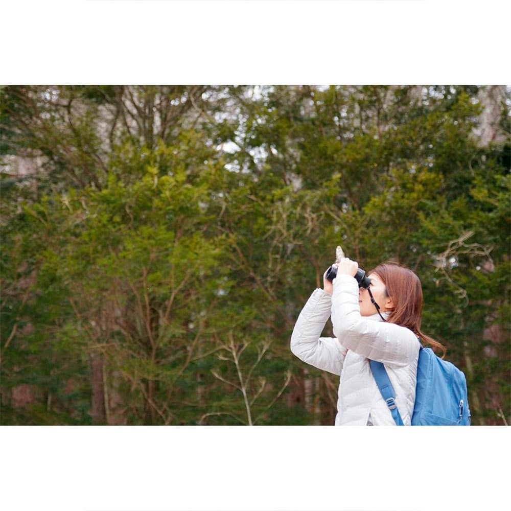 Pentax Jupiter 8x40 ergonomic binocular body for comfortable handheld use.