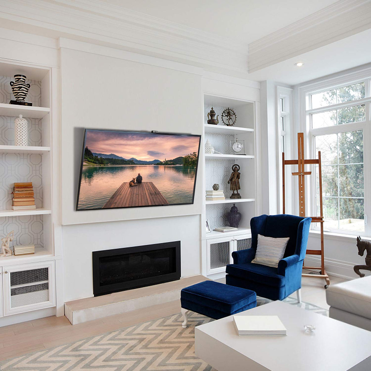 PERLESMITH low-profile design keeps TV near wall with slim 1.2 inch gap.