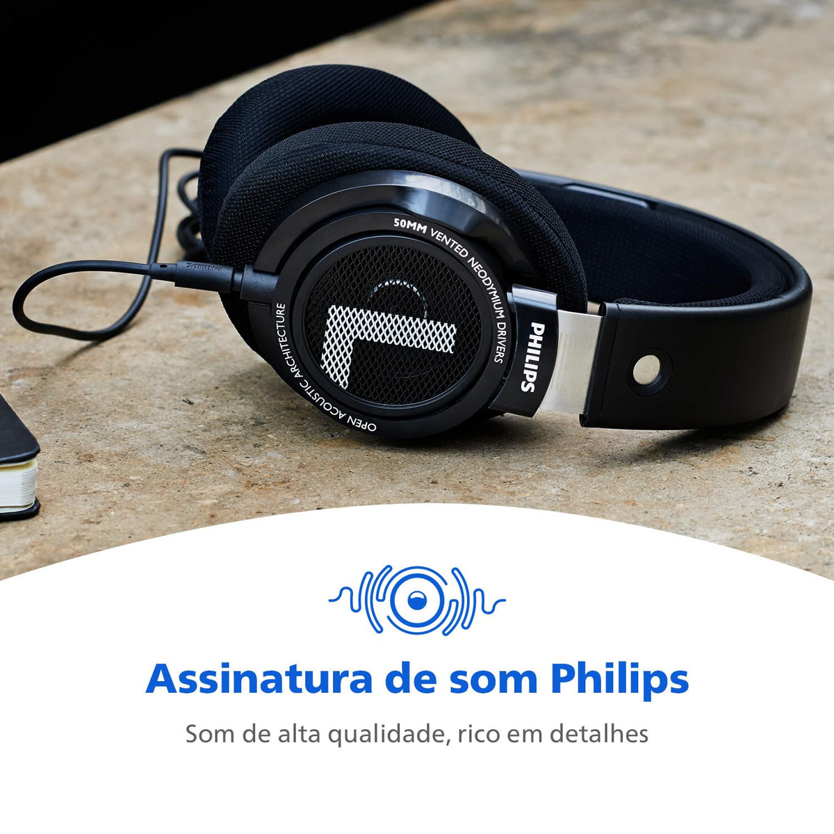 PHILIPS SHP9500 breathable ear cushions for long sessions of comfort