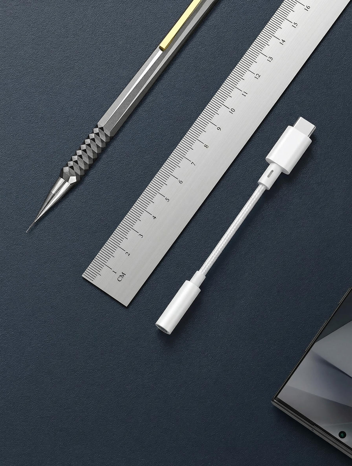 phoie DAC chip detail signals high-fidelity audio performance.