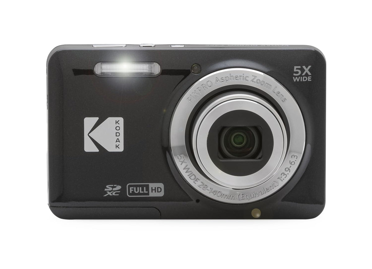 Photo4Less Kodak PIXPRO FZ55 wide-angle lens ideal for landscapes and group shots.