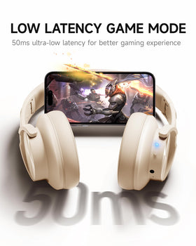 Picun B8 held in hand showing scale and lightweight design for travel ease
