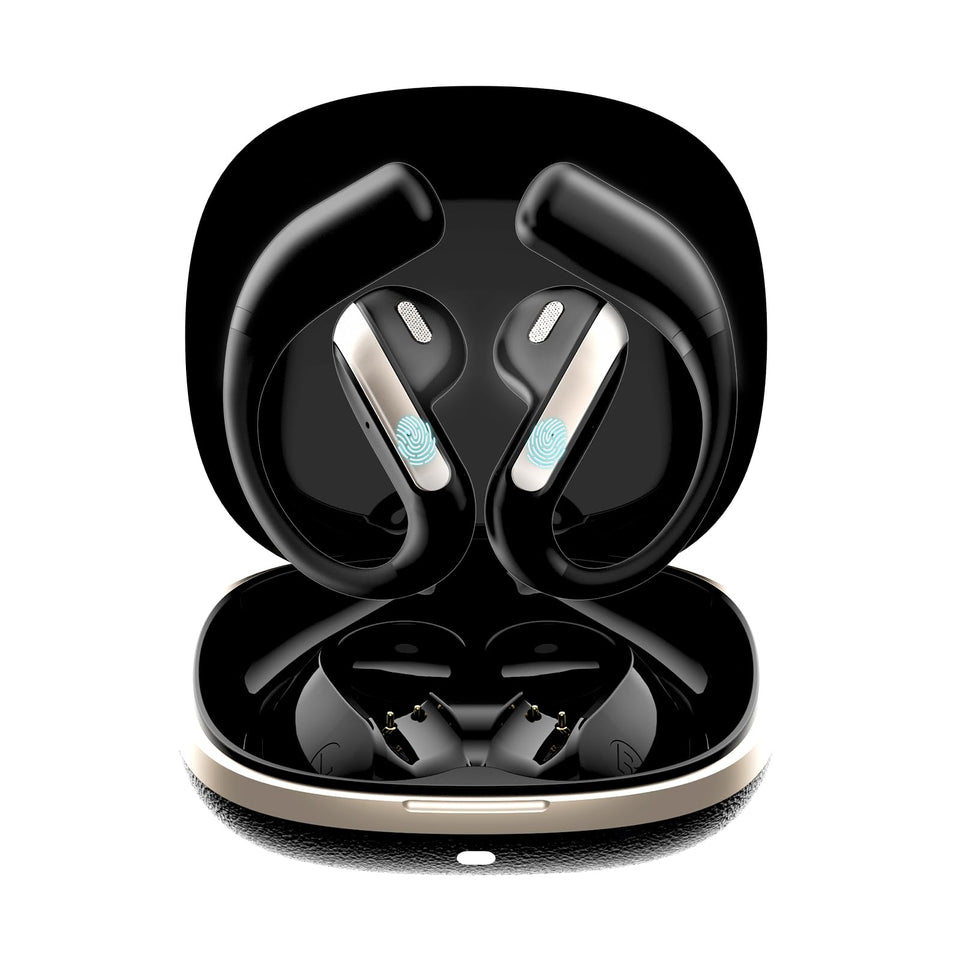 Piluyaa front case showing compact charging and portability benefit
