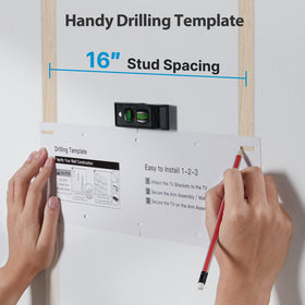 Pipishell scale comparison with TV and ruler showing extension and retraction distances