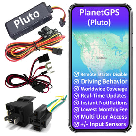 PlanetGPS Pluto tracker device installed in a vehicle for real-time monitoring.