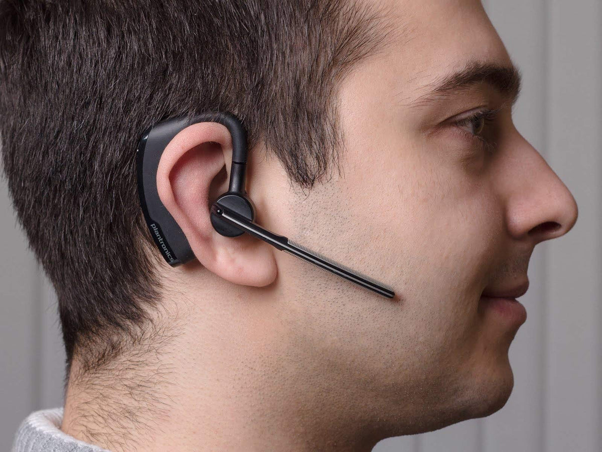 Plantronics Voyager 5200 HD Voice delivers clearer speech over wideband networks.