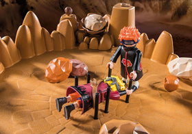 Playmobil Naruto vs Pain packaging shows age and safety details.