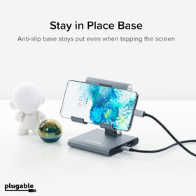 Plugable audio jack expands connectivity for headphones or speakers