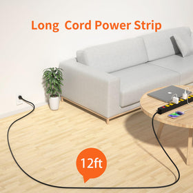 Plug'n close-up of wide-spaced outlets fitting large chargers without blocking neighbors